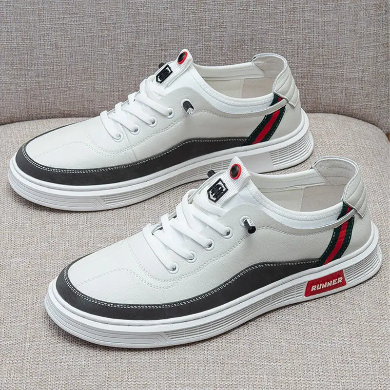 
2021 new arrival high quality fashionable black White color mens walking shoes casual sneakers 