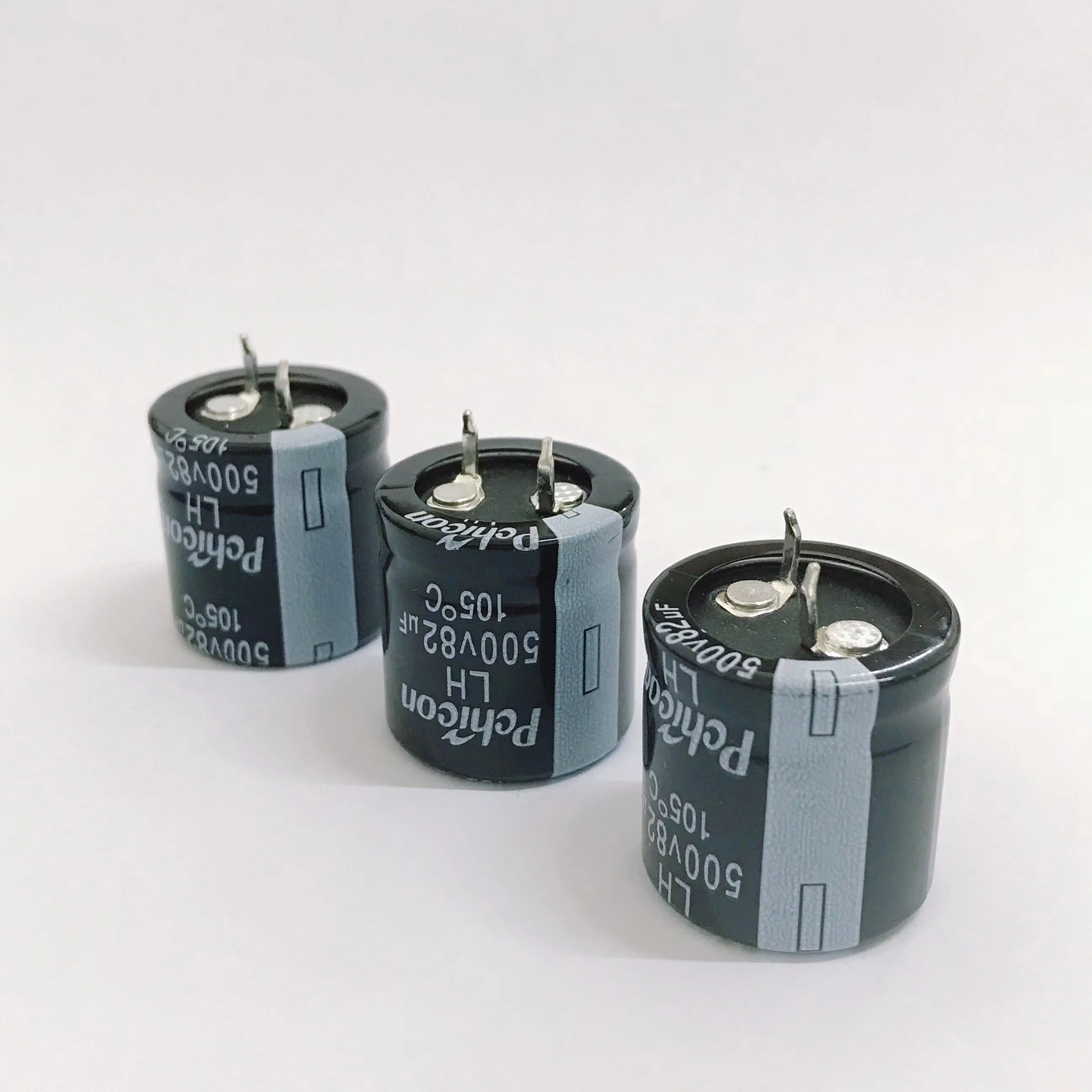 Pchicon 500 в 82 мкФ 25*25 LH, производитель хорошего качества, конденсатор с защелкой, поставщик конденсаторов 500V