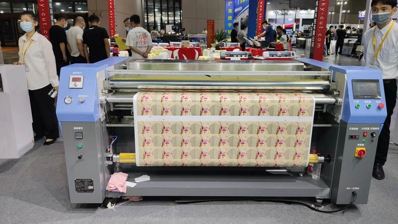 Factory hot sale  cold laminating machine  for pvc tarpaulin