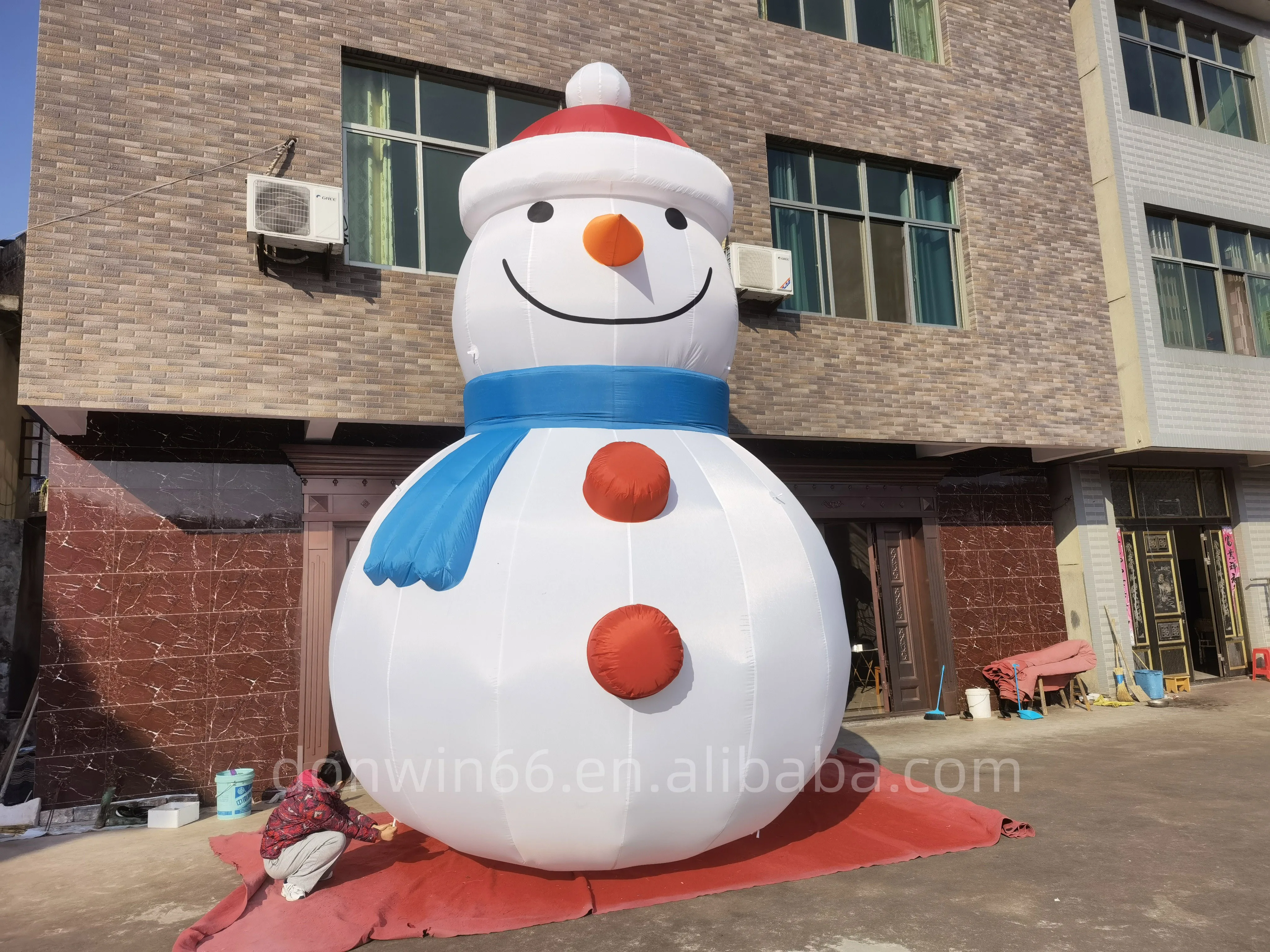 Custom Large Advertising Inflatable Cartoon Characters Trade Equipment Inflatables