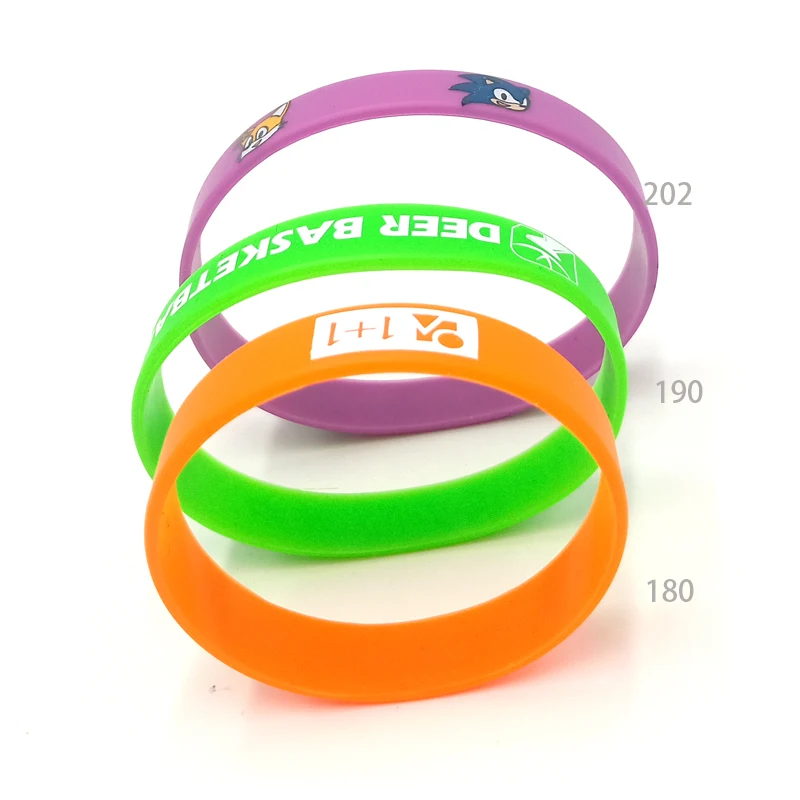 Personalized Silicone Wristbands Rubber Bracelets For Team Football Basketball Gifts