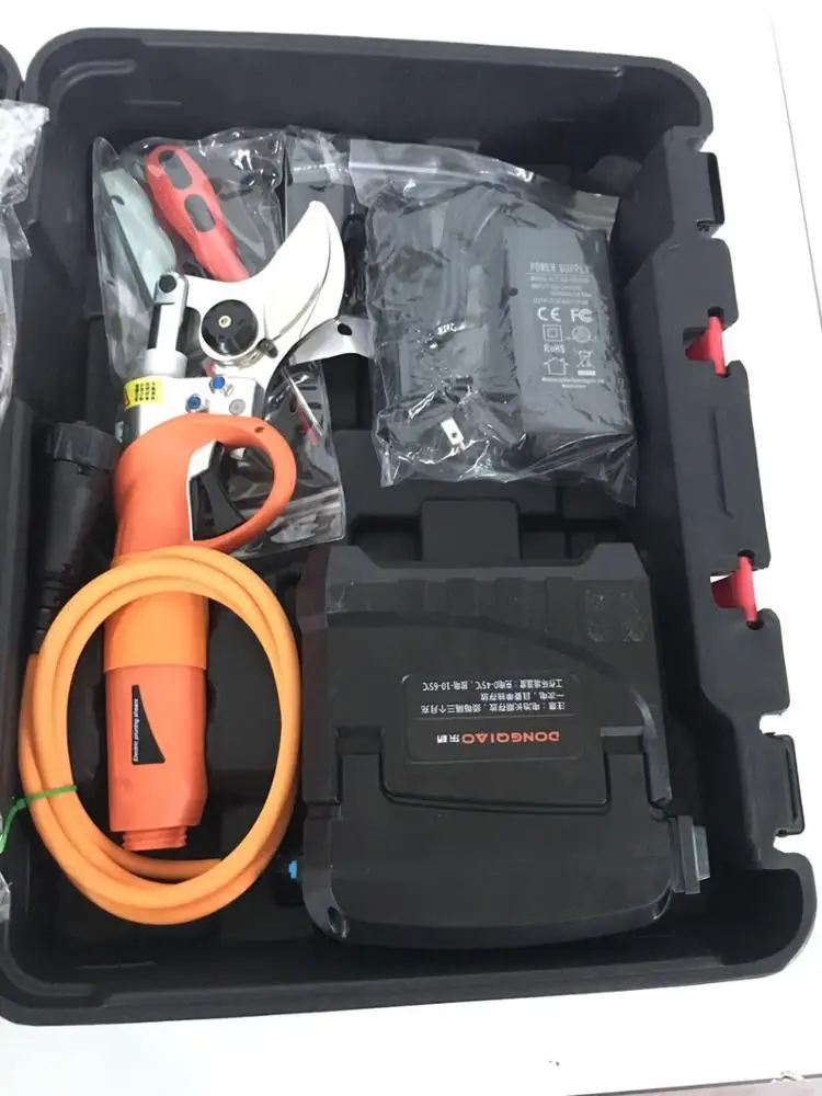 
High Quality Luxury 45MM Lithium battery Electric Pruning Shears 