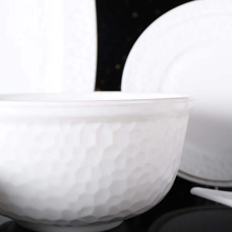 Microwave safe 26 33 58 72 pcs gold rim decal white opal glass tableware tempered dinner set with bowls plates saucer home use