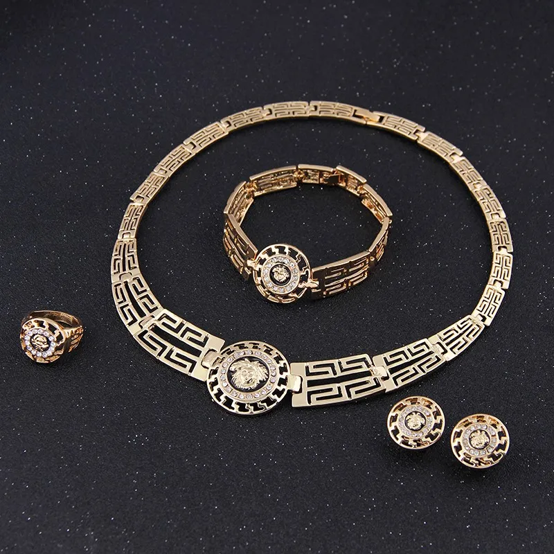  Vintage Charming Euramerican Round Necklace Earring Bracelet Ring Set for Women 4-Piece