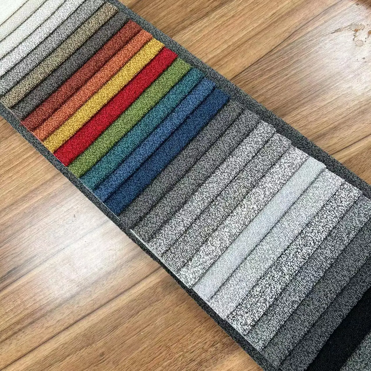 Factory Sale Durable High Quality Cost Price  100Polyester waterproof hessian linen fabric for sofa boucle fabric upholstery
