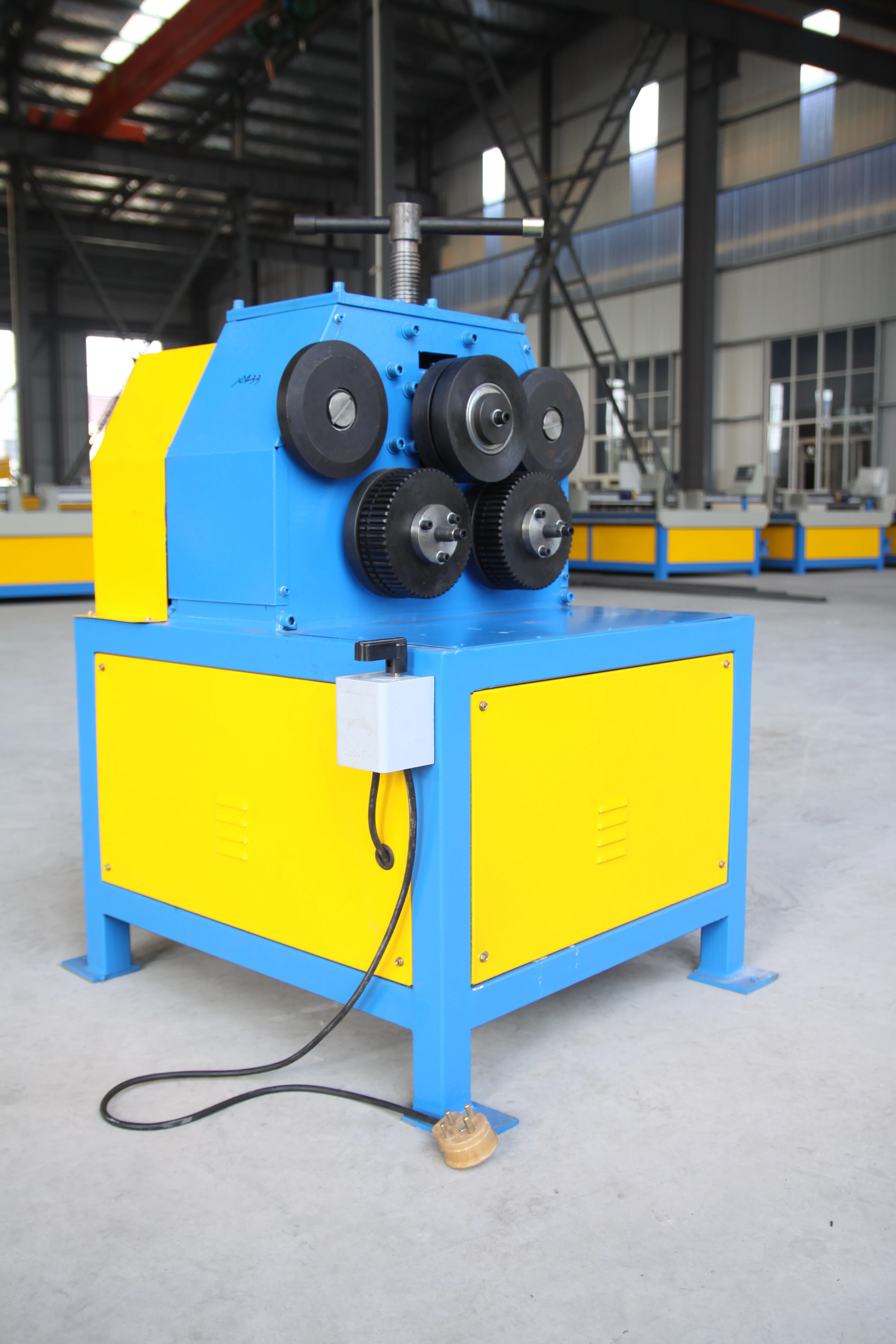 Electric Angle Crimping Machine for Iron Rolling Machine, Electric Angle Iron Rolling Machine