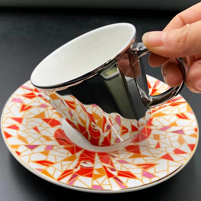 
Предмет звезды с позолоченным ободом керамическая чайная кофейная кружка тарелка набор чашек эспрессо зеркальные чашки и блюдца 