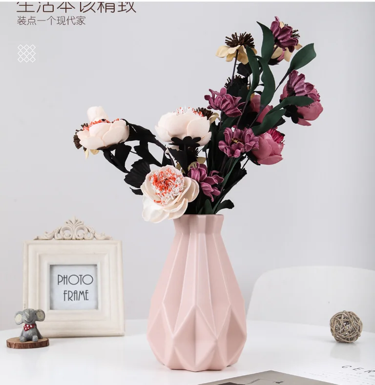 
High Quality Cheap Festival Decoration Vases Stand And Gift plastic tall Flower Vase 