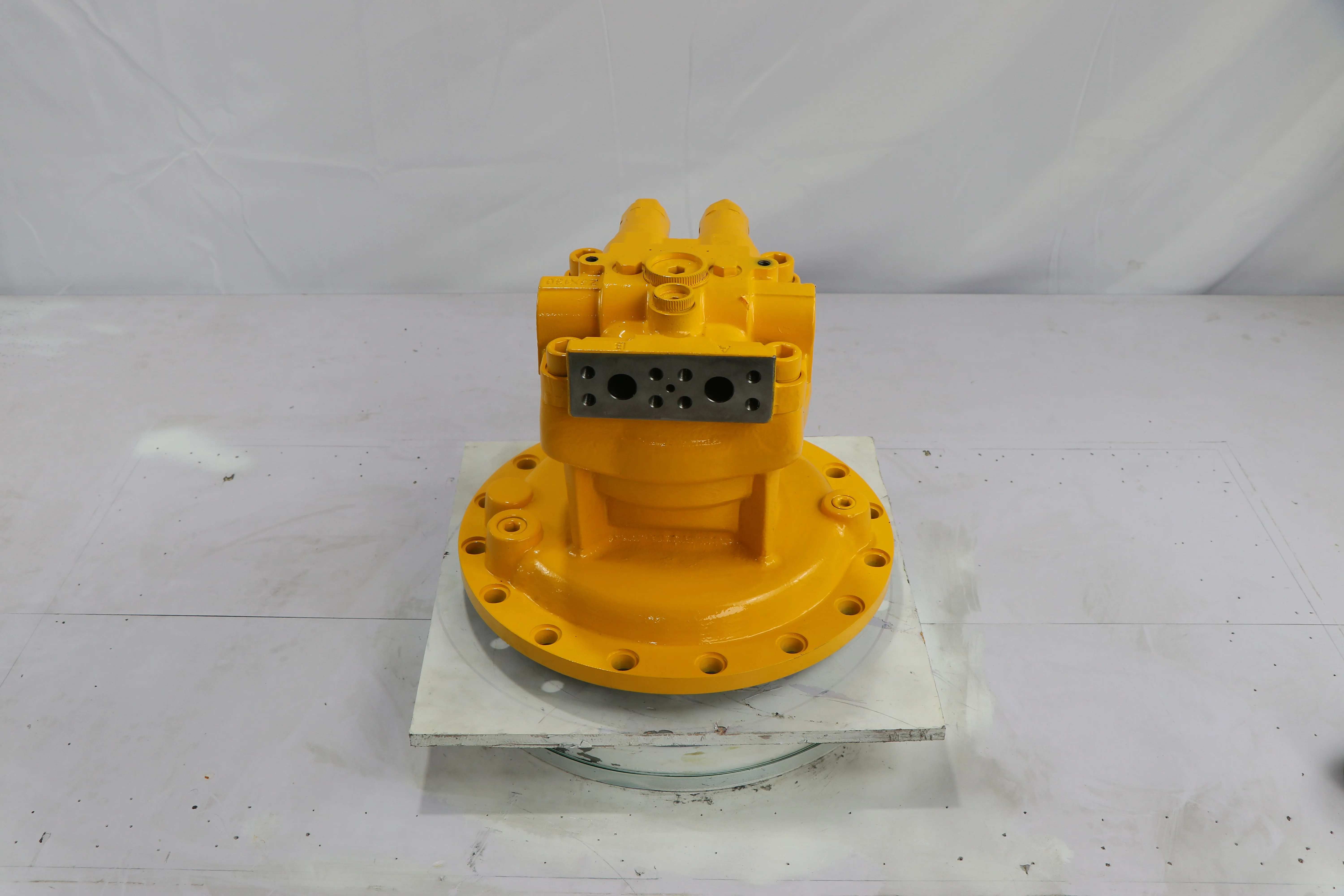 Apollo Excavator Swing Hydraulic Motor CHB -11A-030/255-122 Kawasaki Gear M5X130 Assy Spare Parts Apply for CAT320C CAT