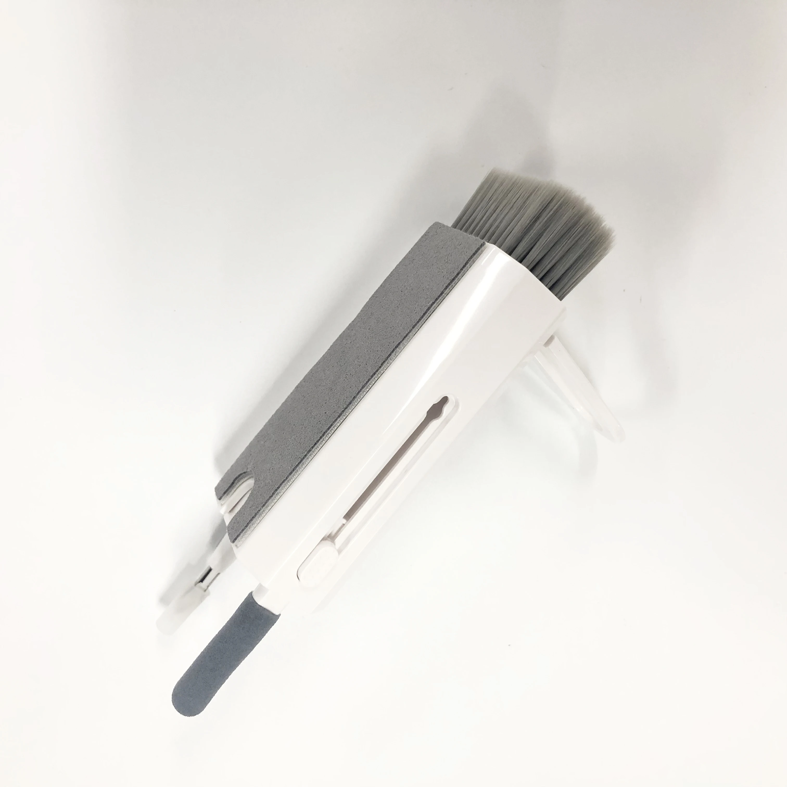 8 in 1 Dust Removal Brush With Mobile Phone Holder Multifunctional Earphone Cleaning Pen Headset Cleaning Tool for Airpods Pro 2