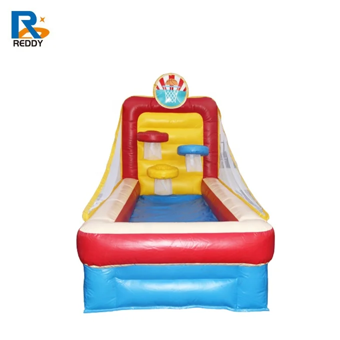 Customized  Inflatable Throwing Sport Game Target throwing Interactive Sport  Inflatable Bouncer Sport Game