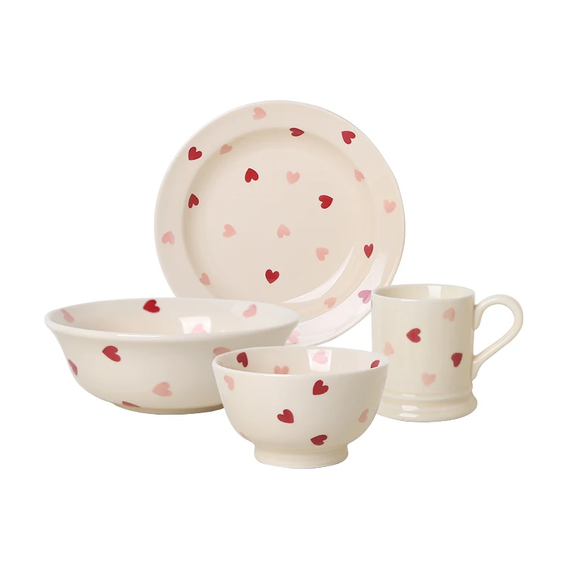 New heart design glazed plate and bowl wholesale restaurant creative tableware ceramic dinnerware sets