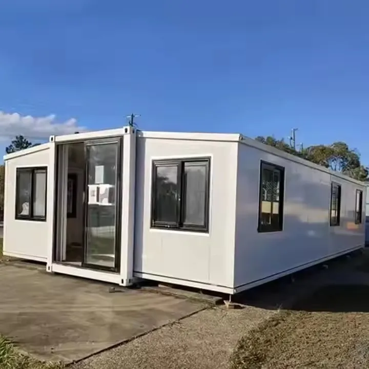 Rising OEM Factory Price Customized Living House Modern Mobile Micro Prefabricated House Modular Prefabricated House for Villas