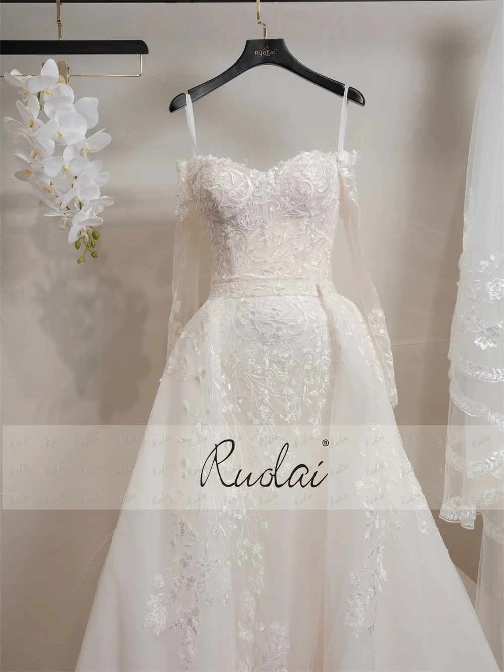 Ruolai QW02058 Off Shoulder Long Sleeves Detachable Train Lace Elegant Changing Dresses for Brides