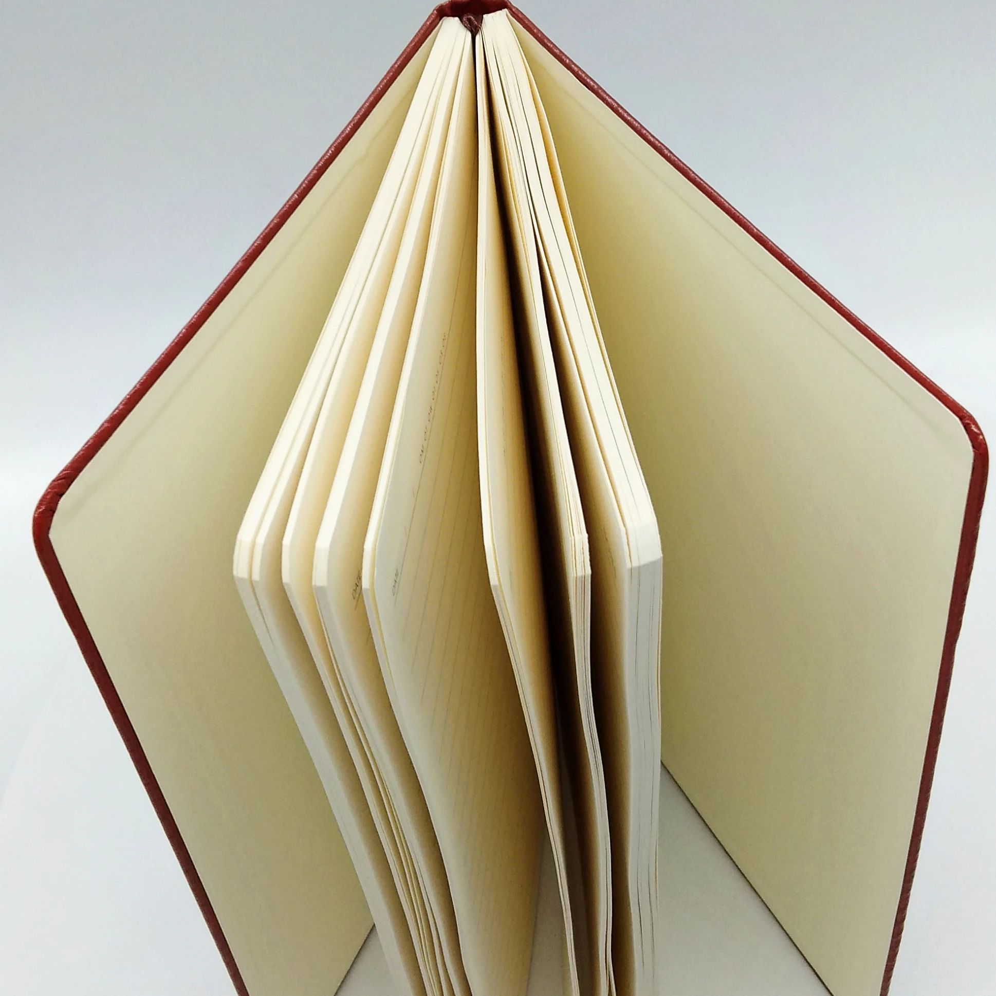 2022 Hardcover Journal Leather Cover Notebooks Customizable Wedding Manifestation Daily Planner