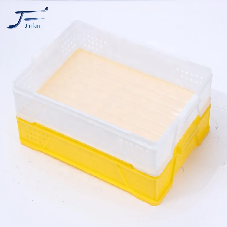 26 liters Supermarket Hot sale plastic food bread tray basket crate
