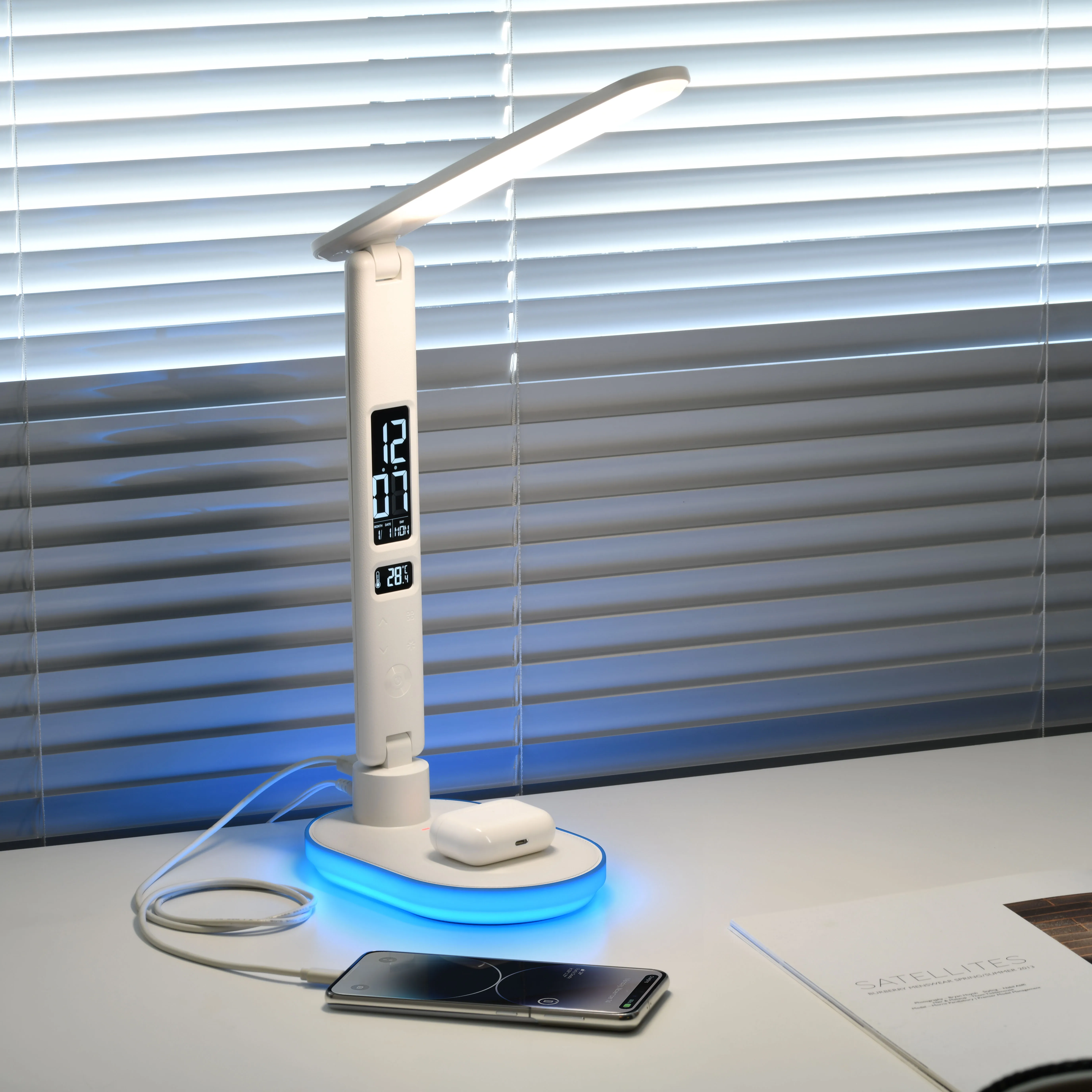 New arrival multifunctional wireless charger lamp touch dimmer reading lamp with calendar display and usb charging output