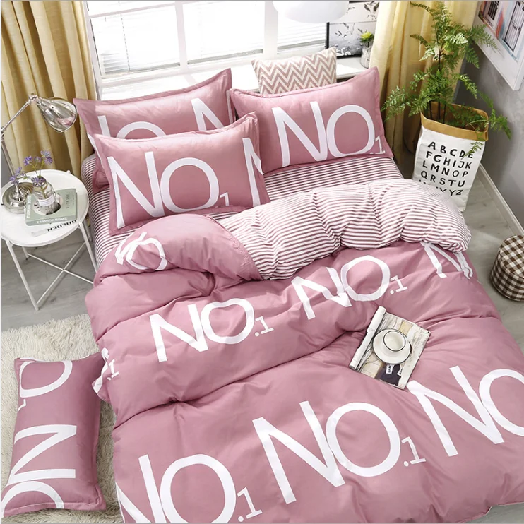 Good quality elegant small MOQ hotel use luxury design bedding set from china