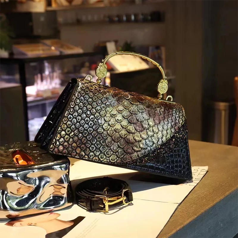 Luxury designer brand new crocodile high quality fashion handbag dragon scale crocodile print shoulder bag  for women hot sale
