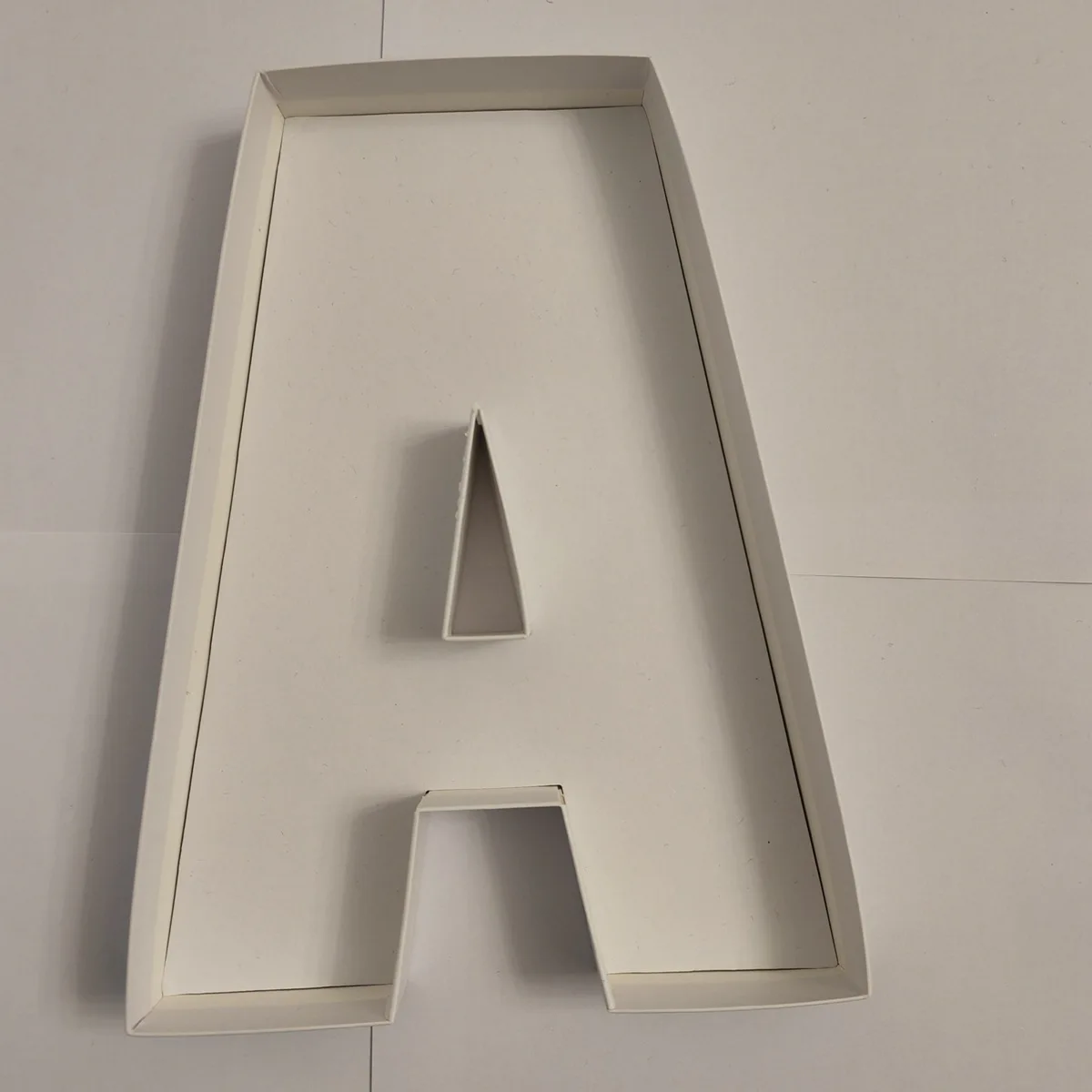 White Sushi Paper Plate Dish Baking Dessert Container Box Cardboard Letter Shaped For Grazing Food