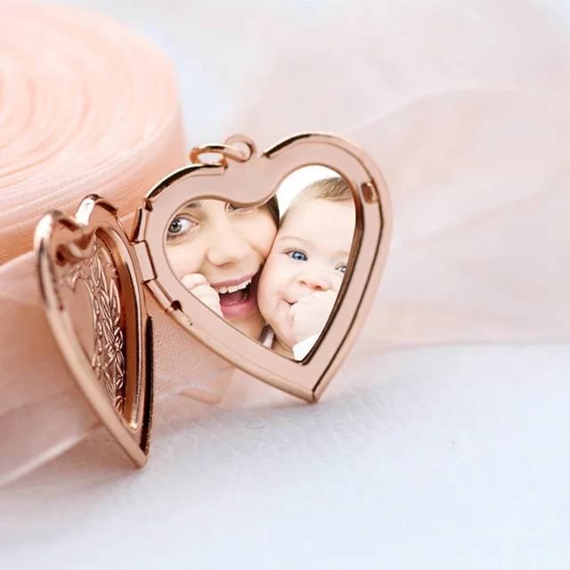 
Wholesale Gold Locket Heart Pendant Designs Printing Gold Plated Jewelry Necklace 