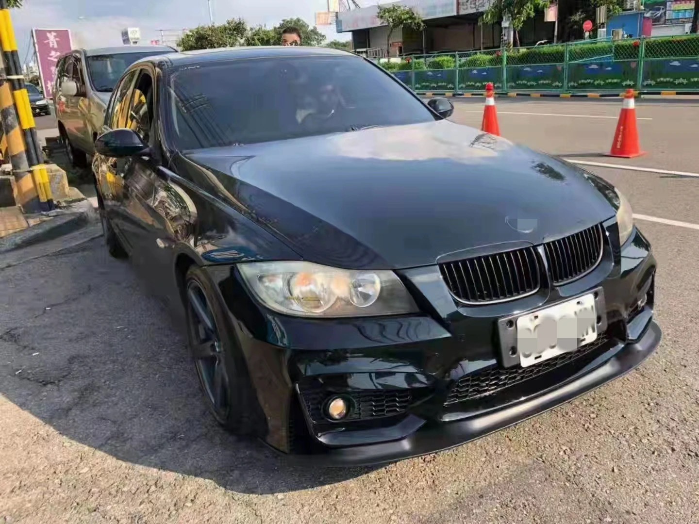 M4 Style Bodykit 2009-2012 PP Car Accessories For BMW 3 Series E90 Body Kit