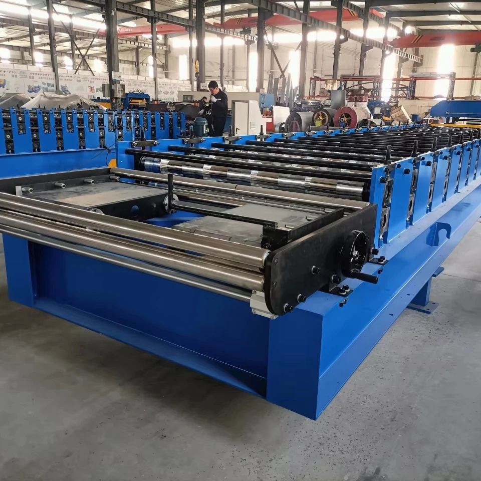 COBERTURAS TR5 MAQUINA PARA FABRICAR CALAMINAS PERU MERCADO автоматический CON PLC