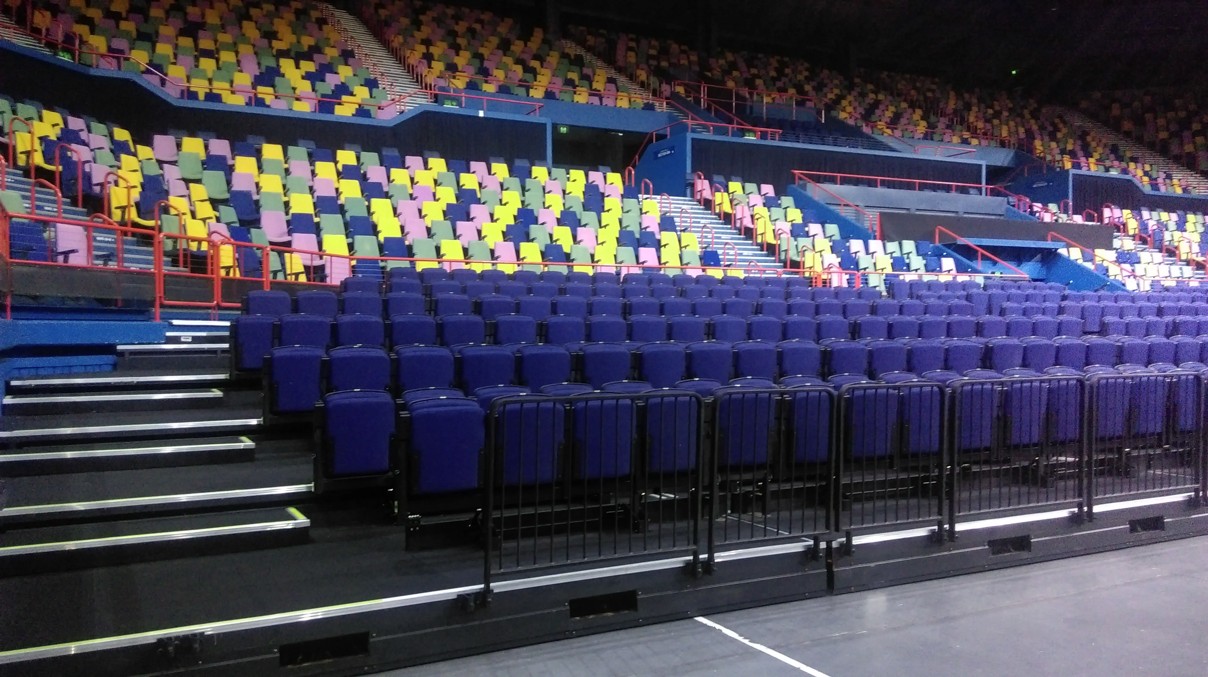  Telescopic Seating System With Indoor Polymer HDPE Seats Retractable Bleacher For Stadiums Theater Stage Sports