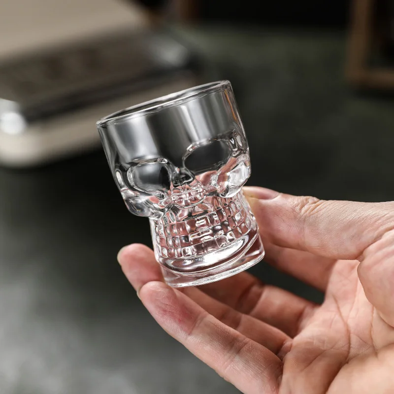 Creative Skulls Handle Shot Glass Perfect Crystal Whisky Cup Skeleton Design High Quality Whiskey Glass