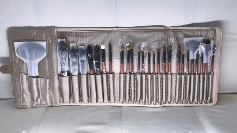 Custom make-up artist professional top high end animal makeup brush set 26pcs best quality goat hair sable hair makeup brushes