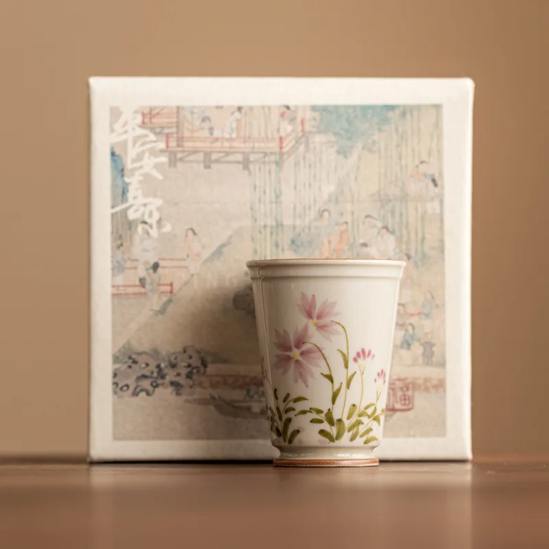 Hand-painte Daisy Smelling Cup ceramic Tea Cup