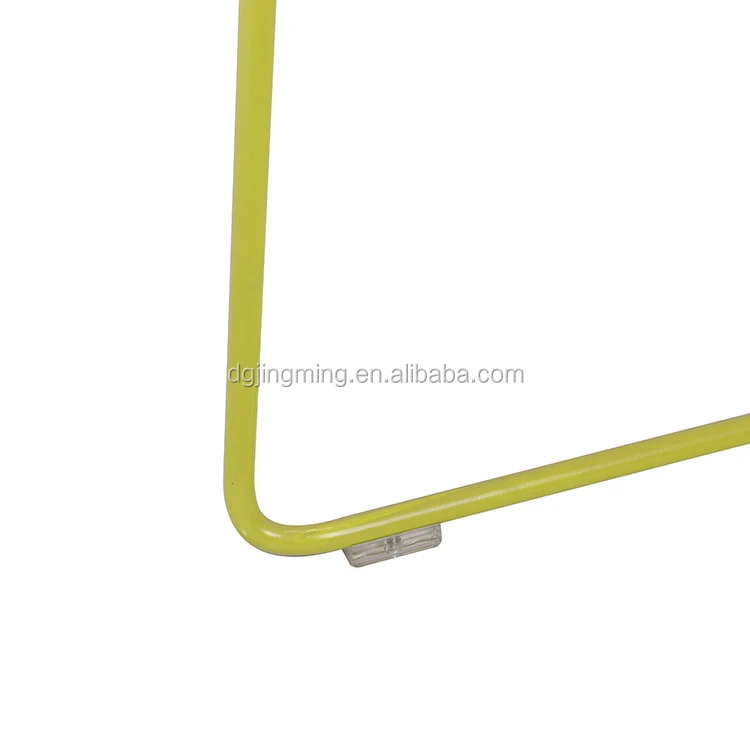 Modern metal frame Lounge Chair in waiting lounge