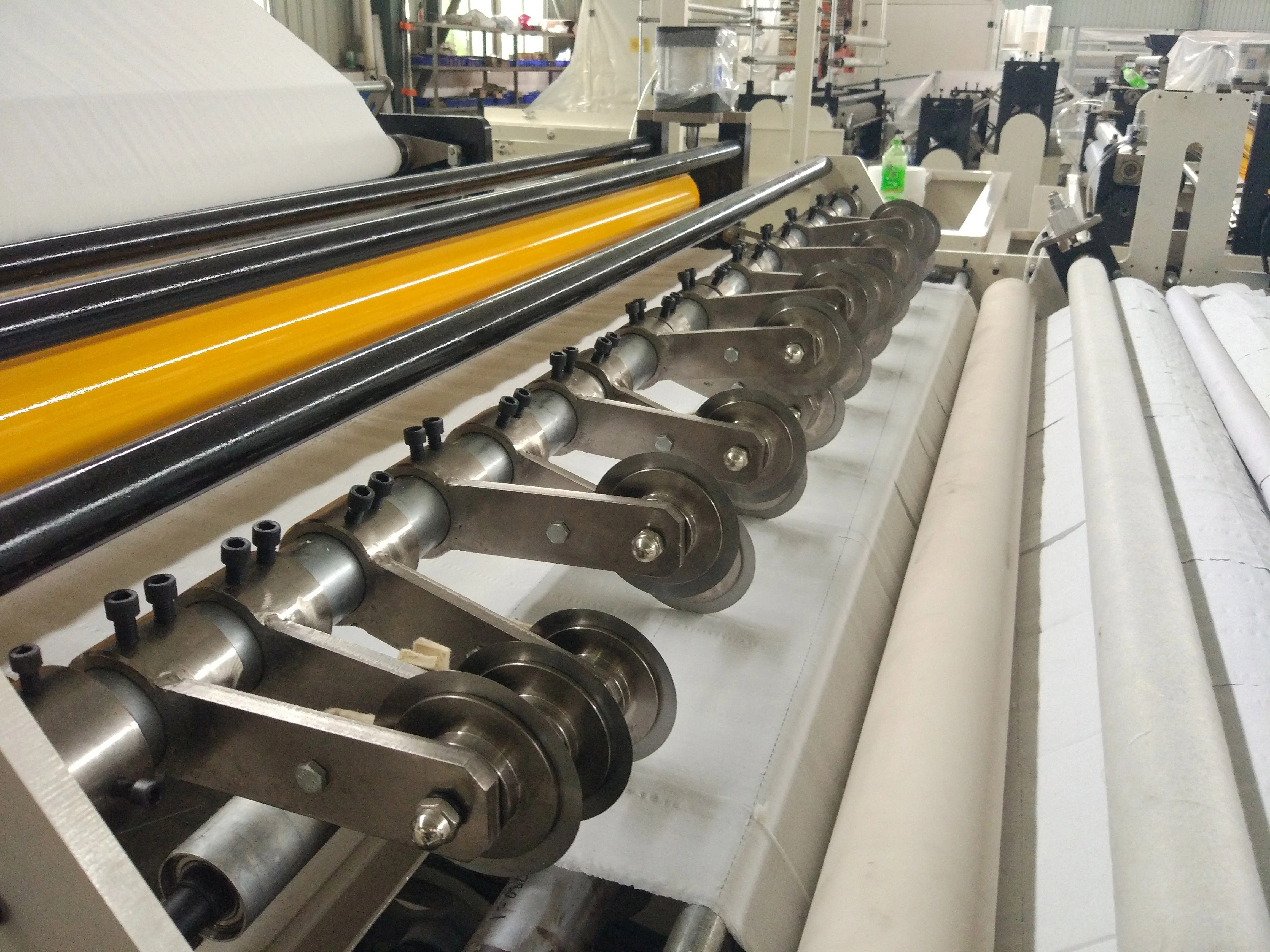 Automatic Toilet Paper Roll Rewinding Perforating Slitting Machine