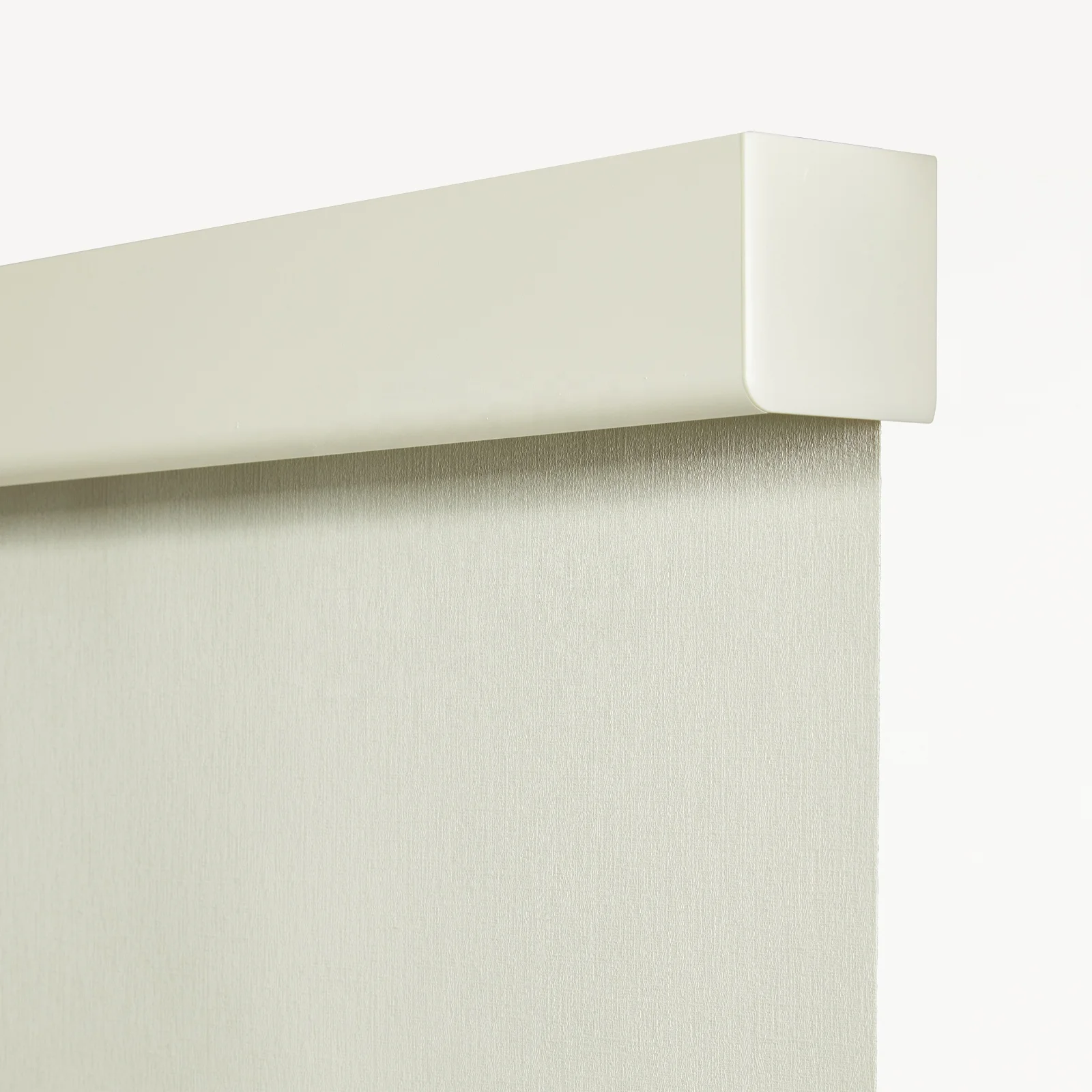 Custom Size Automated Roller Blinds,Free-Stop Cordless Indoor Blackout Window Roller Blinds Safer For Kids And Pets
