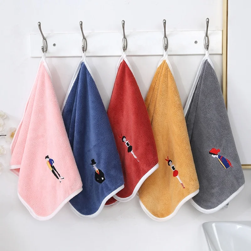 Wholesale Luxury Lace Embroidery Pattern Pure 100% Microfiber 70x140 Hilton Bath Towel Set for Baby Kids Adult