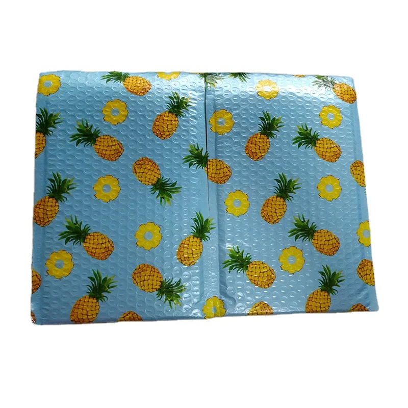 Custom Christmas Plastic Envelope Padded Postal Courier Shipping Bag Custom Logo Poly Mailer Mailing Bags Bubble Mailer