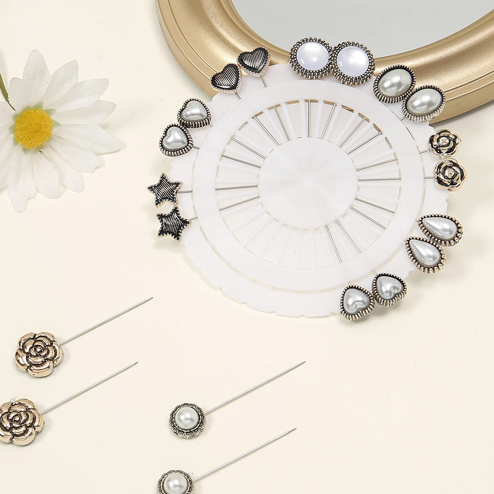 New Wholesale Luxury Brooch Utility Muslim Women Pins Accessories Rhinestone Brooch Flower Star Shape Safety Rhinestone Brooch