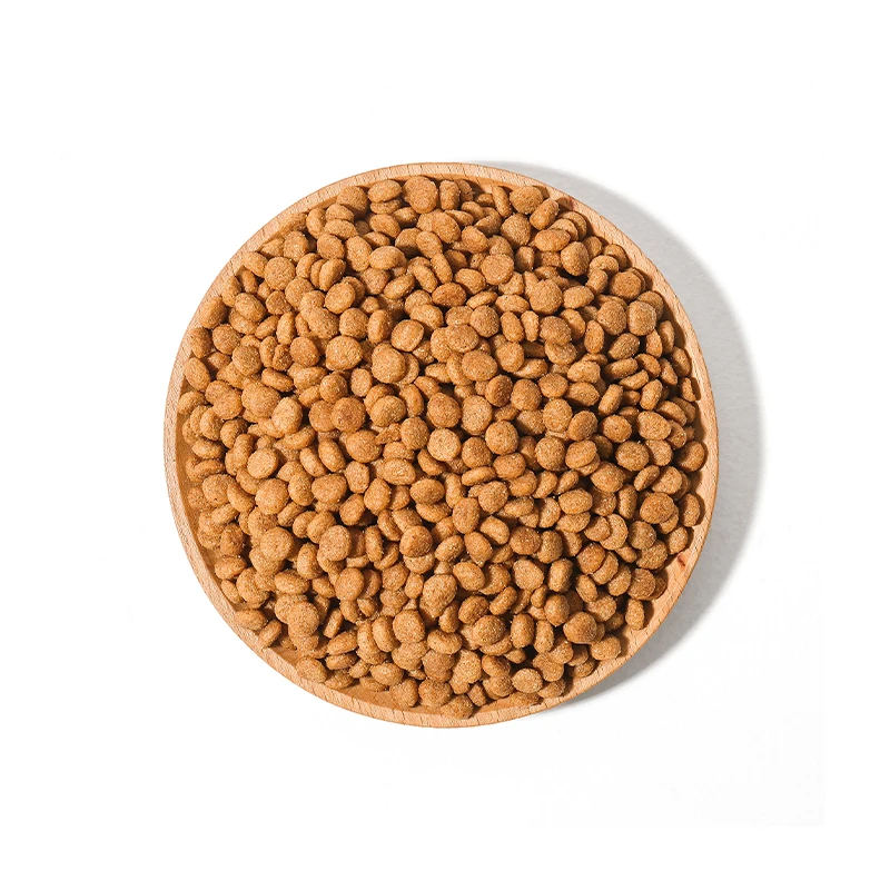 OEM Cat Food Factory Exports 10KG Natural Raw Fish Flavors Fish Shapes All Age Cat Food