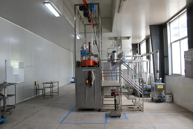 China supplier supercritical co2 extraction equipment 29L*4 for sale at good price