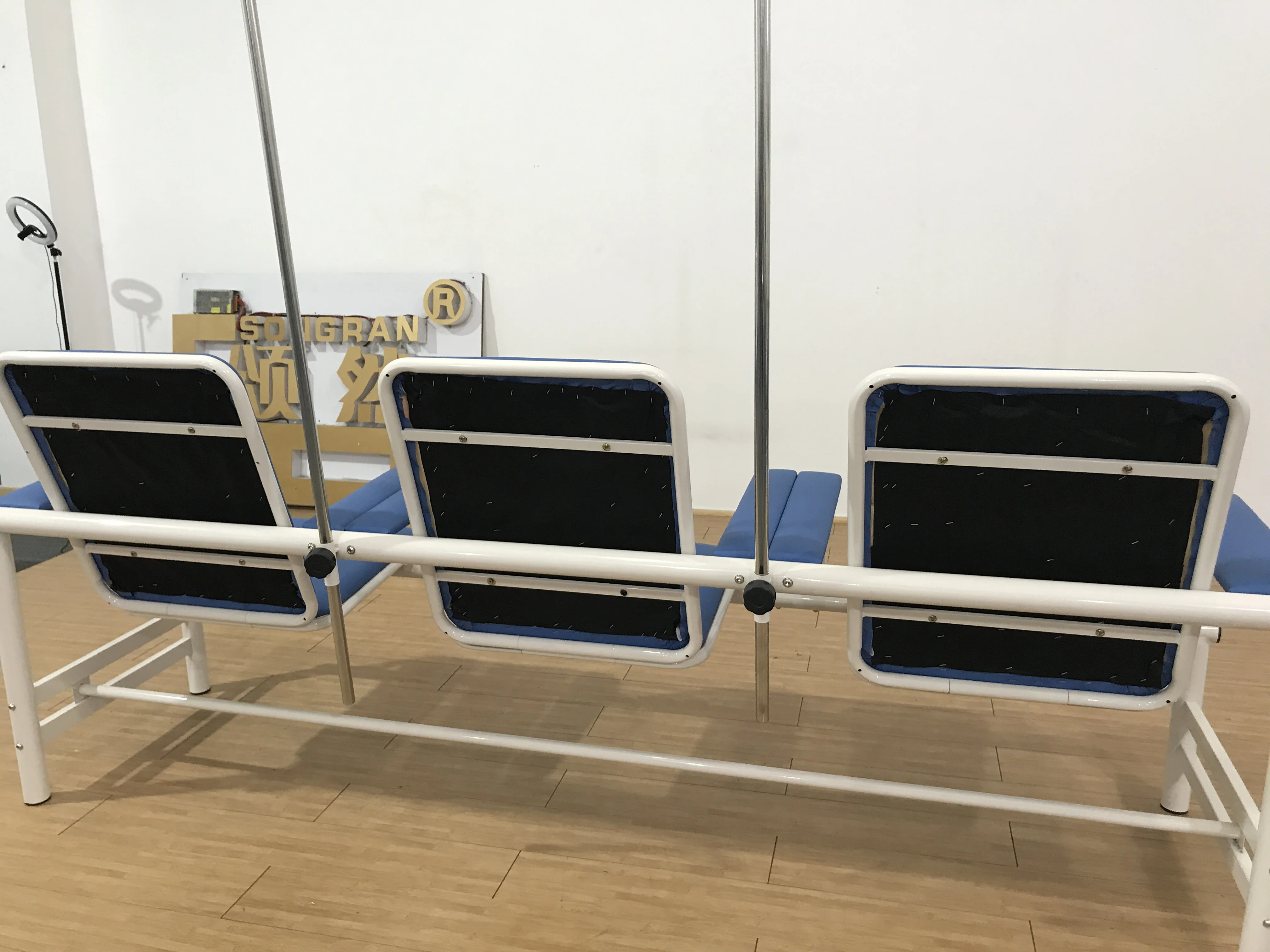 2022  medical waiting room chairs 3-seater blue cheap waiting room chairs