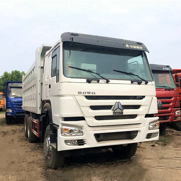 2015 model EURO III heavy duty 371hp howo 20 ton 12 tires sinotruck 6x4 used tipper truck