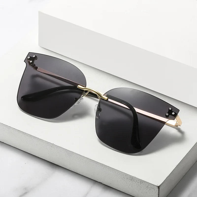 EUGENIA 2021 Fashion UV400 Custom Logo Square Big Frame Black Shades Luxury Brand Sun Glasses Oversized River Sunglasses