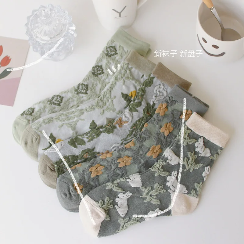 Autumn New Arrival Vintage Comfortable Funny Cotton Colorful Flora Pattern Socks for Women