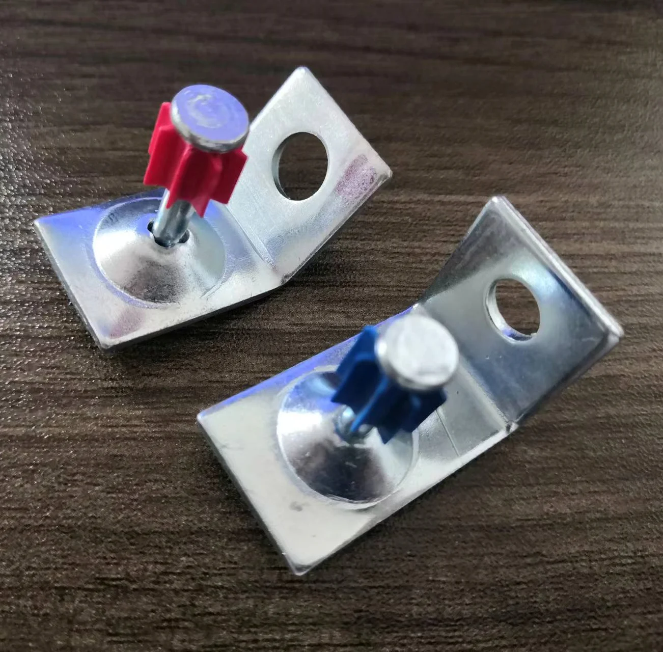 high quality PK drive pin with metal right ceiling clip