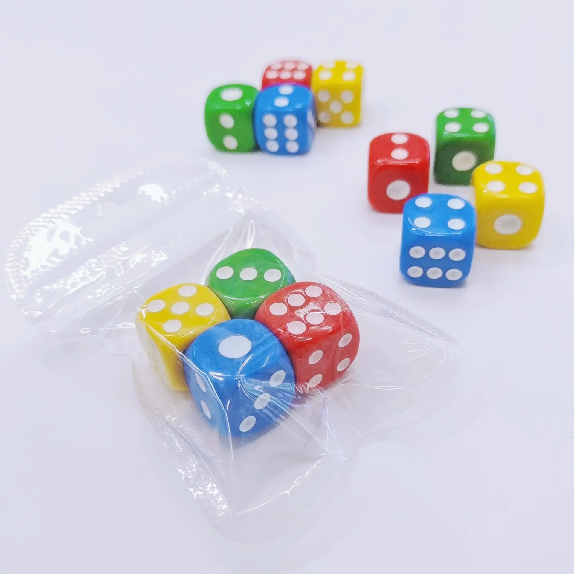 Wholesale 18mm Dice Game Accessories Including Fly Chess Dice and Board Game Accessories of Various Colors Ready to Ship