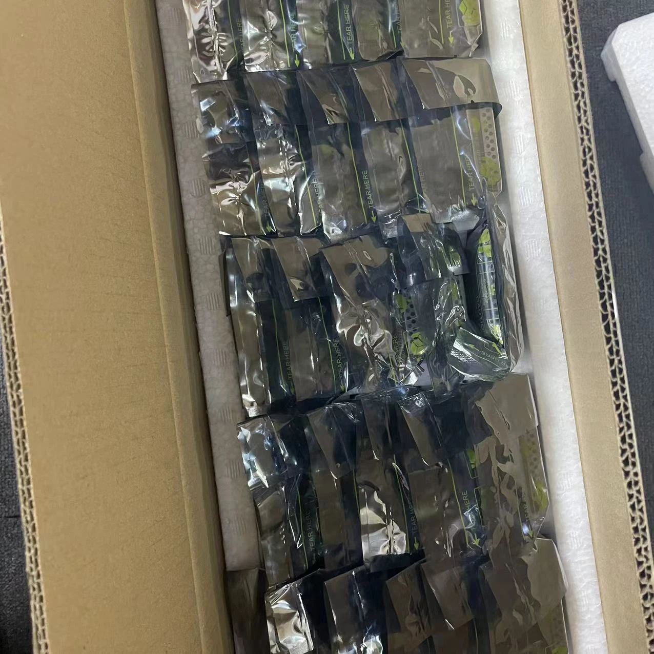 Toshiba/KIOXIA PM5 PM6 3.84T7.68T15.36T SAS 12GB server SSD.