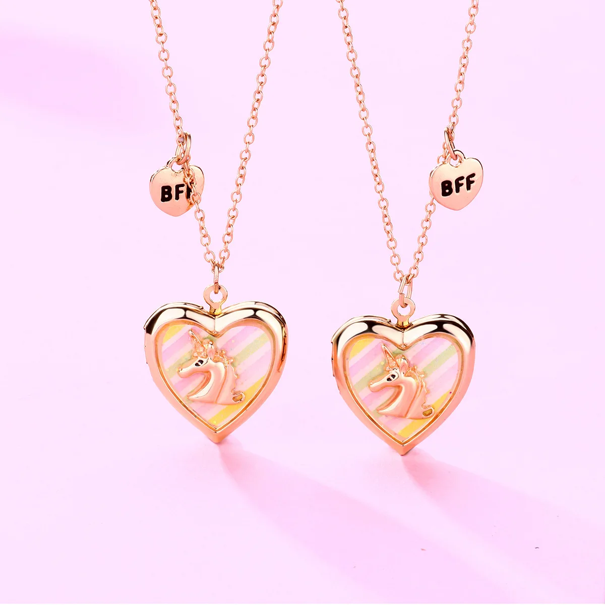 2023 New Design Kids Best Friend Couple Necklace Cute Pastel Color Unicorn Heart Open Locket Photo Pendant BFF Necklaces For Kid