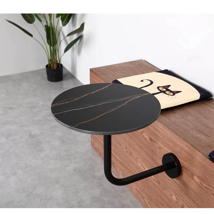 The small table that can be placed in the European style bedroom and living room is beautiful and durable corner table