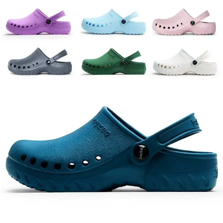 2024 New Unisex EVA Nurse Clogs Medical Safety Shoe Wholesale Garden Clogs Mules Anti-slippery Nursing Clogs hole Shoes