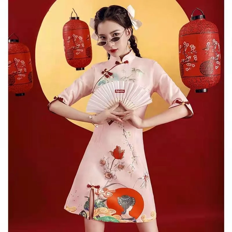 Модная китайская юбка Cheongsam новая популярная 2024 короткая улучшенное красное платье для подружки невесты вечернее Qipao